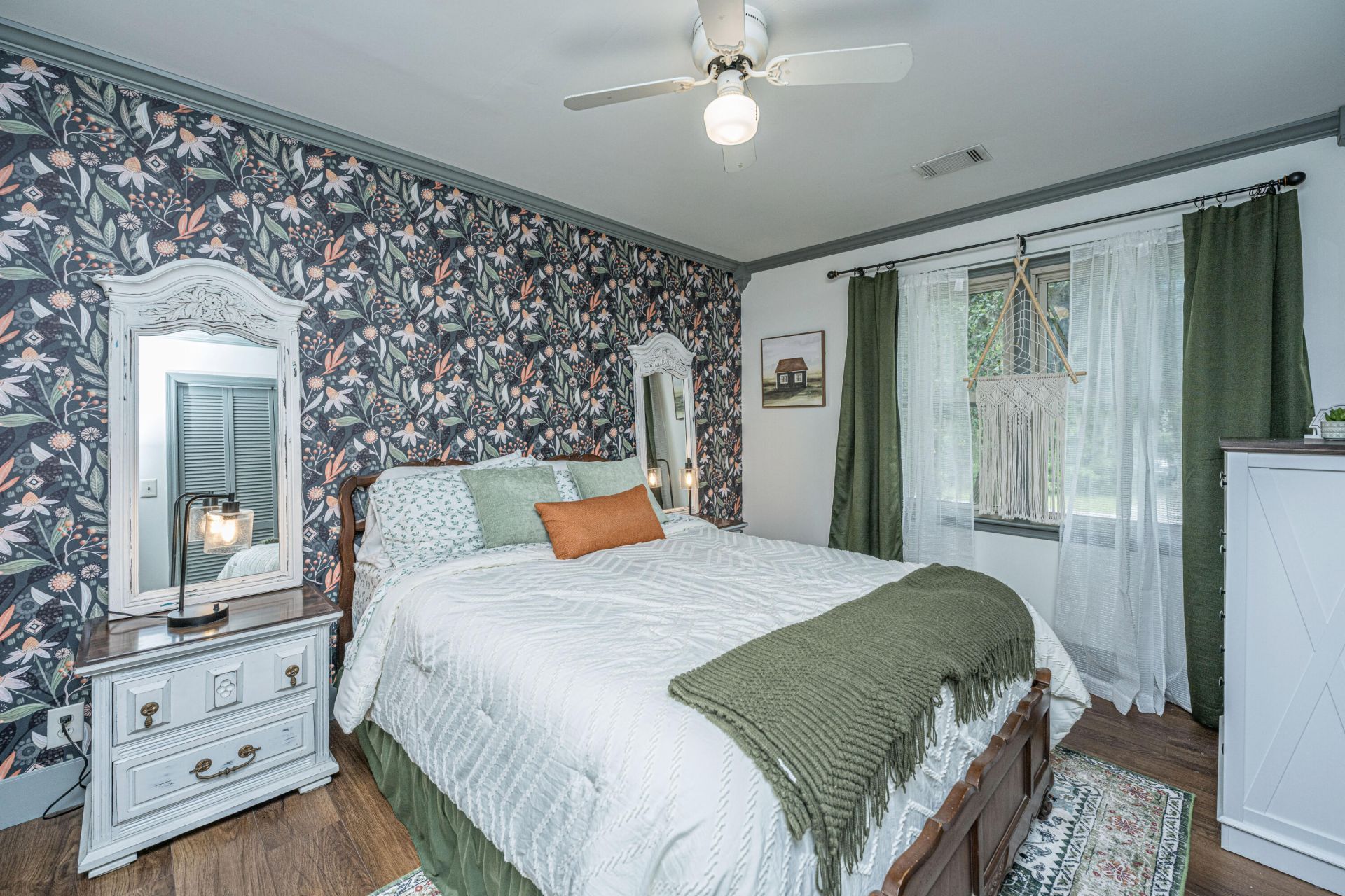 1719 Waterside Boulevard Photo 30