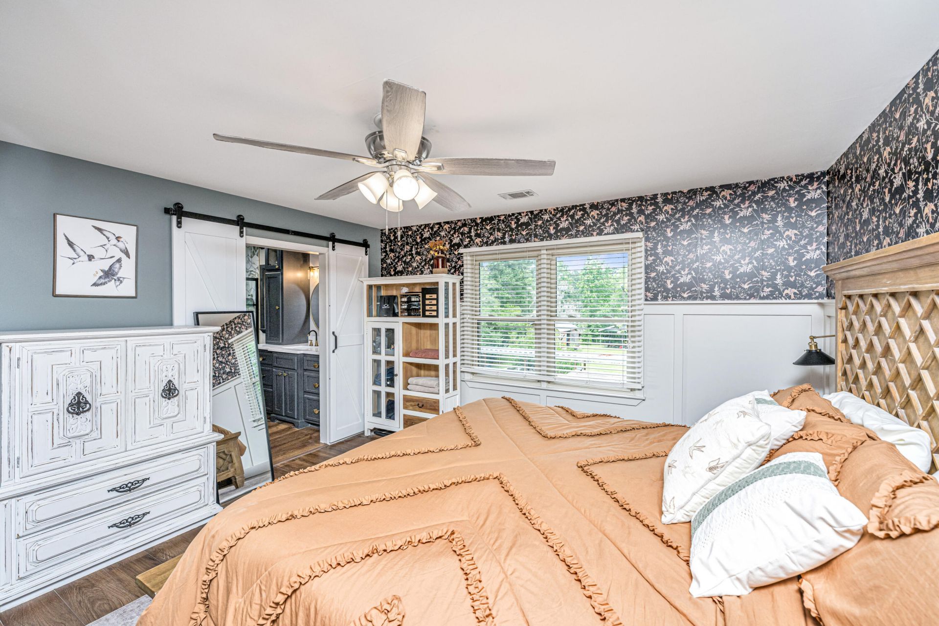 1719 Waterside Boulevard Photo 36