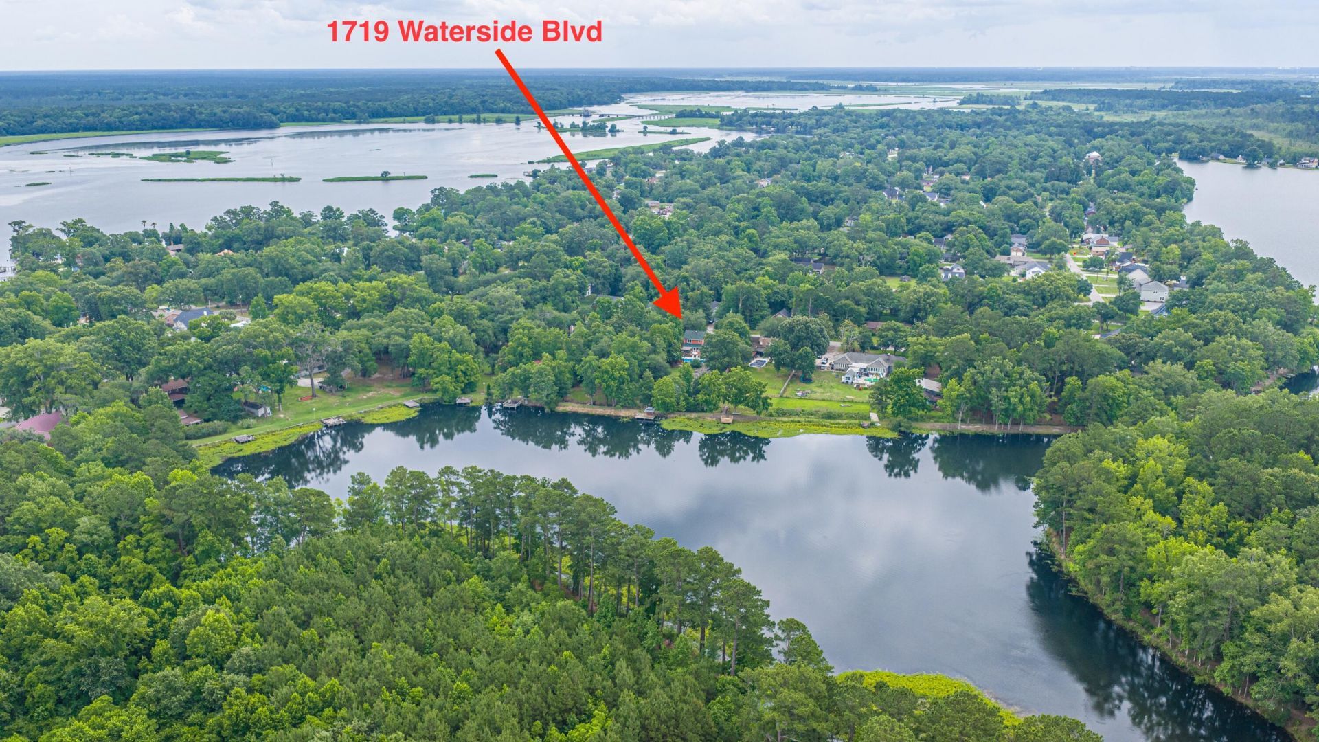 1719 Waterside Boulevard Photo 91