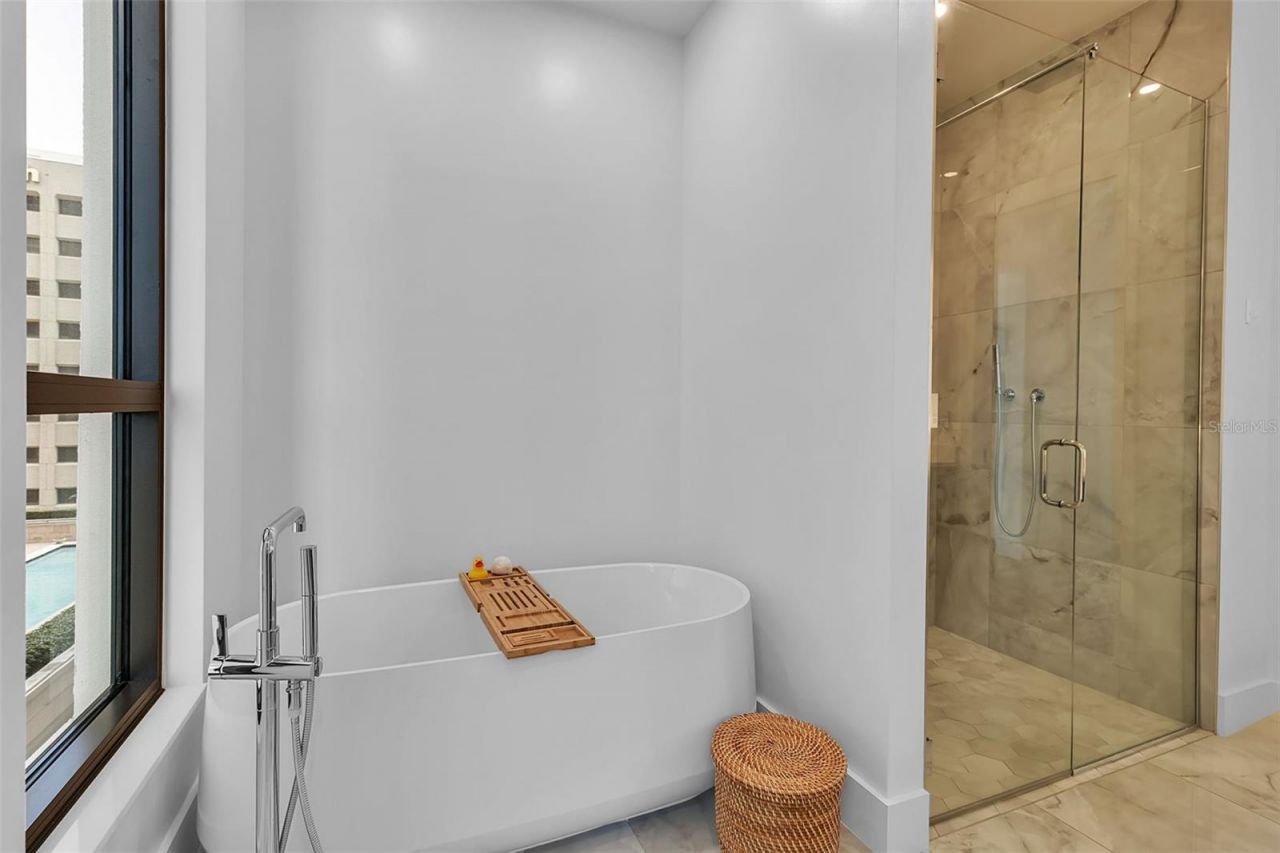 33 S Palm Avenue, Unit 701, Sarasota, FL 34236 Photo
