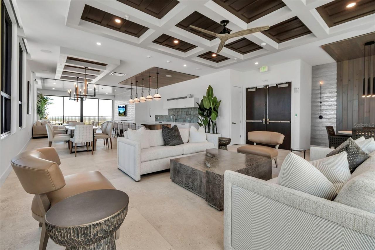 33 S Palm Avenue, Unit 701, Sarasota, FL 34236 Photo