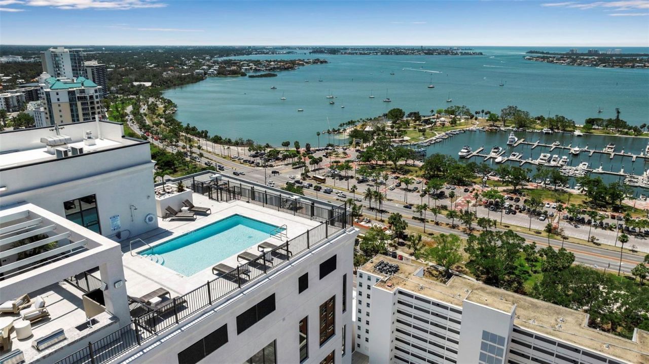33 S Palm Avenue, Unit 701, Sarasota, FL 34236 Photo