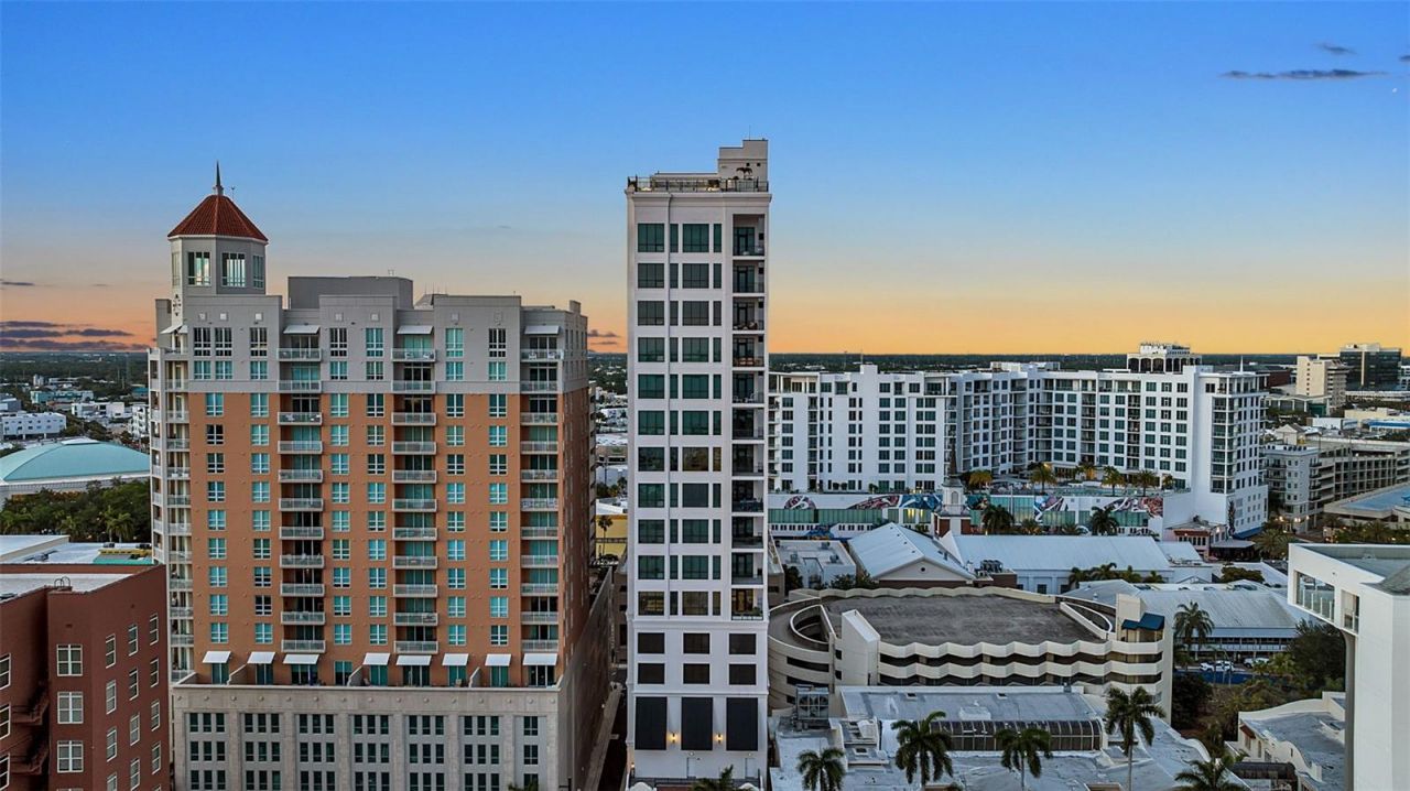 33 S Palm Avenue, Unit 701, Sarasota, FL 34236 Photo