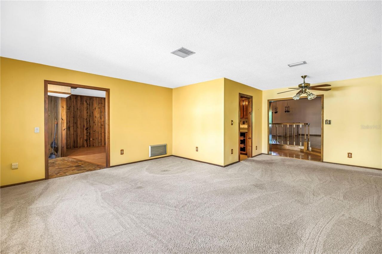 10657 Del Prado Drive E, Largo, FL 33774 Photo