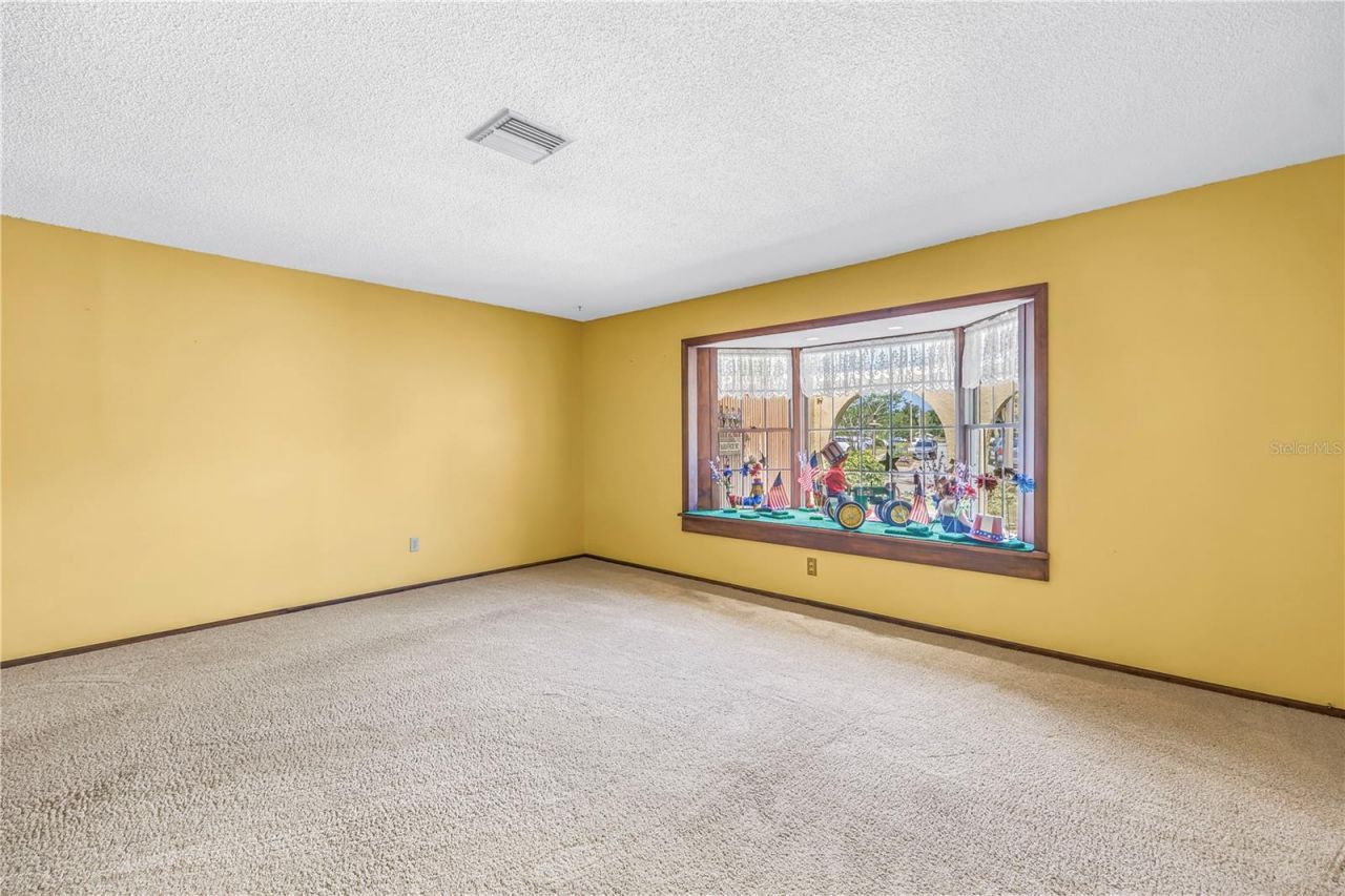 10657 Del Prado Drive E, Largo, FL 33774 Photo