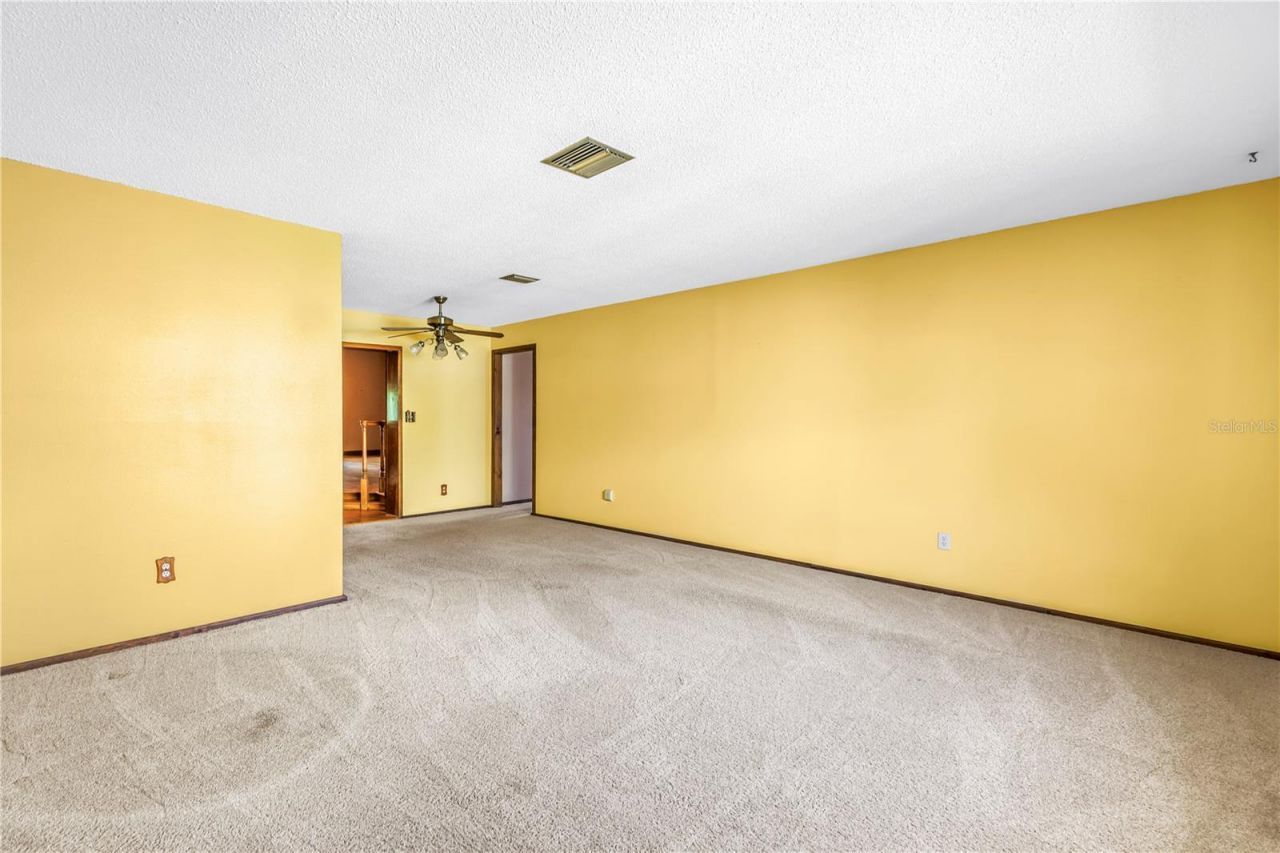 10657 Del Prado Drive E, Largo, FL 33774 Photo