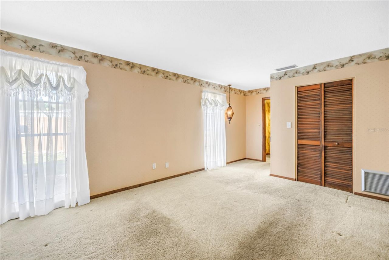 10657 Del Prado Drive E, Largo, FL 33774 Photo