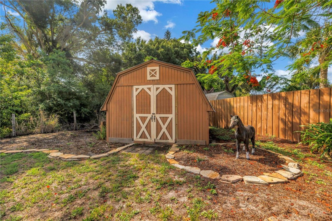 10657 Del Prado Drive E, Largo, FL 33774 Photo