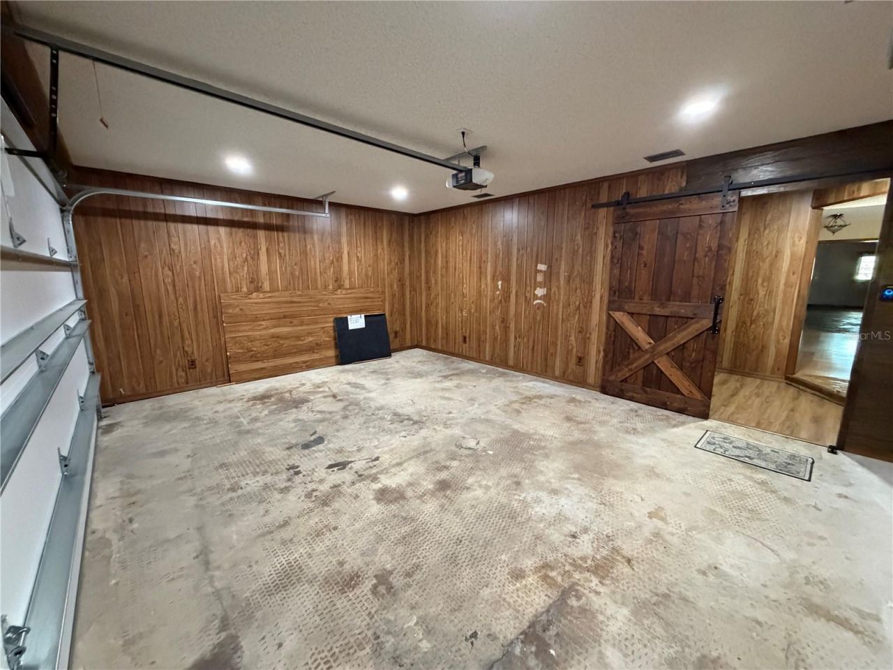 10657 Del Prado Drive E, Largo, FL 33774 Photo