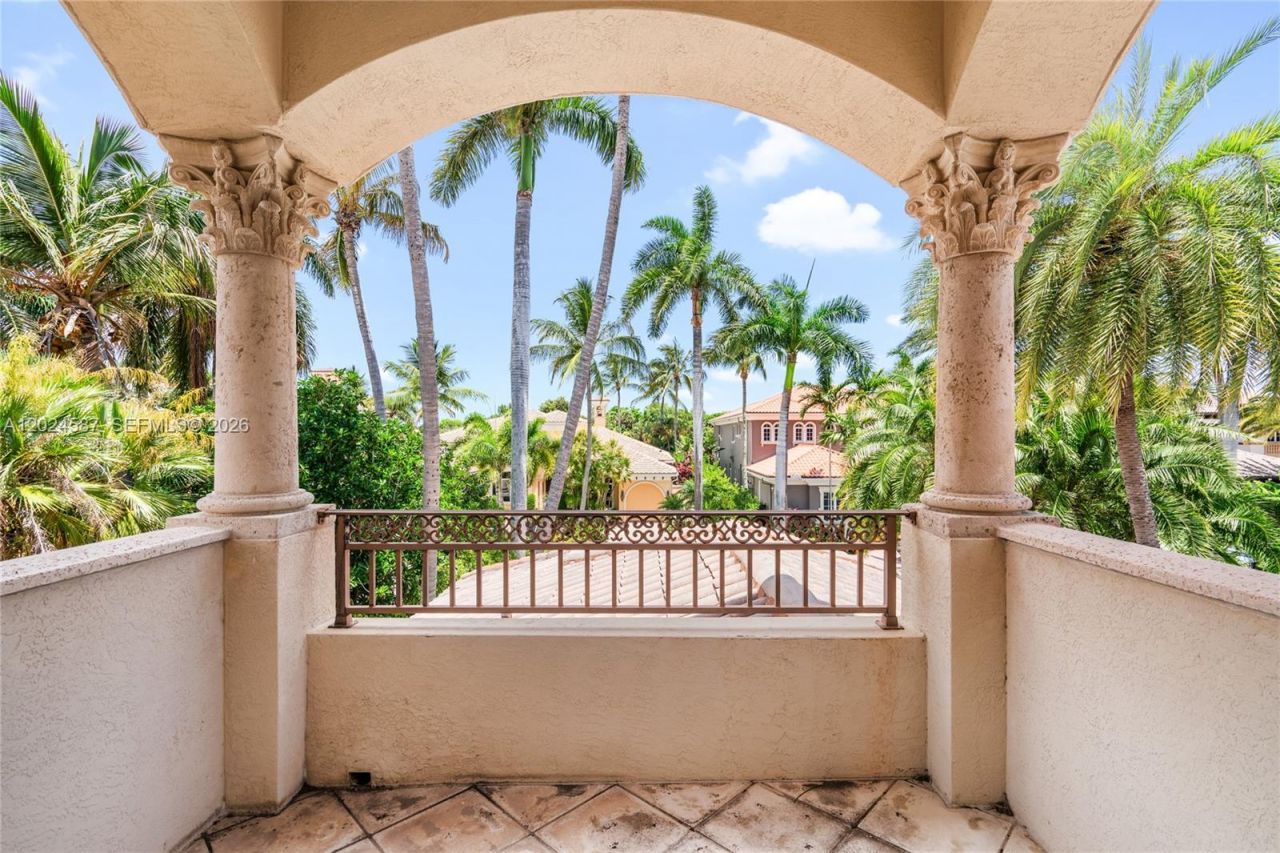832 Harbour Isle Place , North Palm Beach, FL 33410 Photo