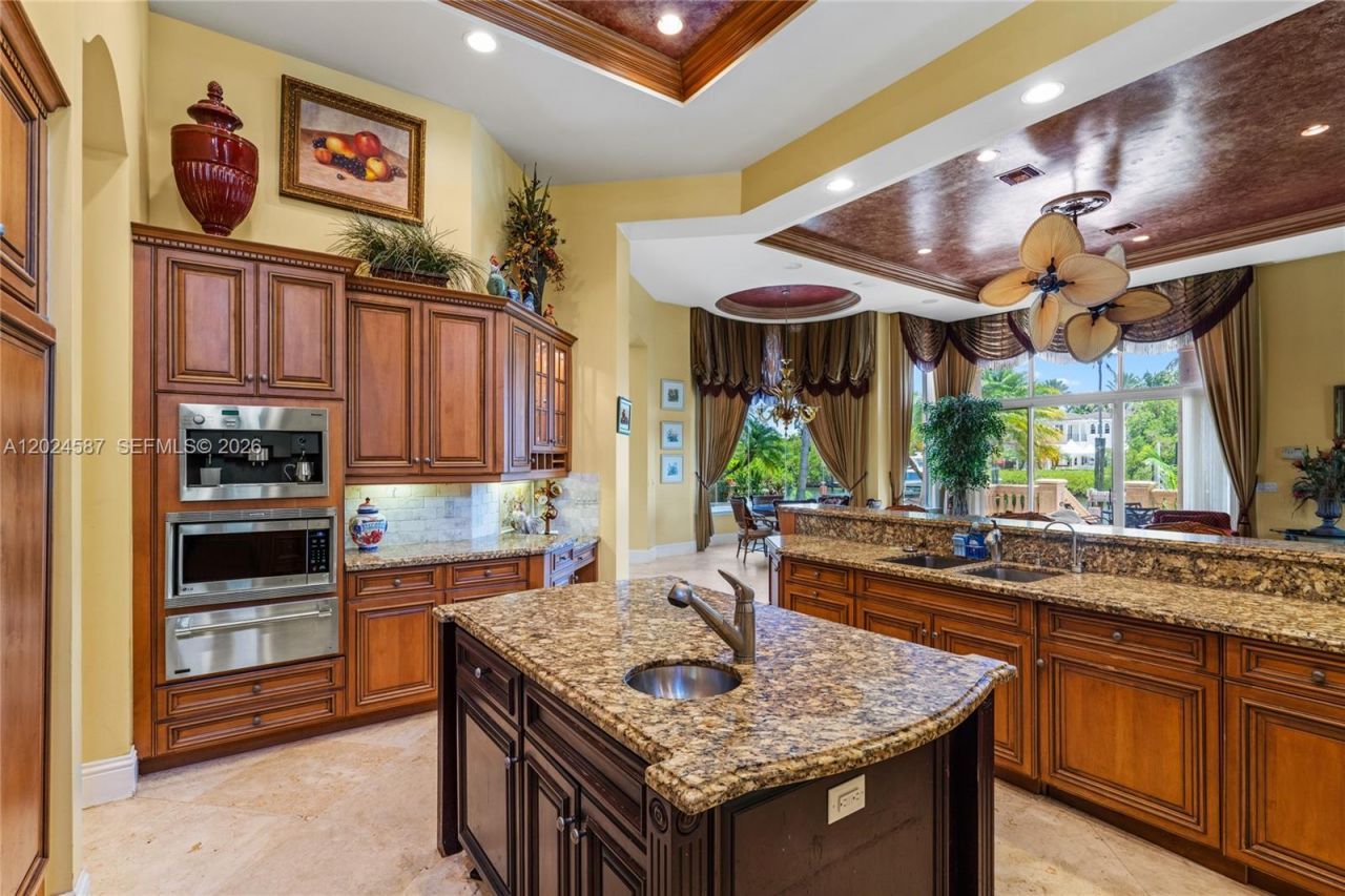 832 Harbour Isle Place , North Palm Beach, FL 33410 Photo