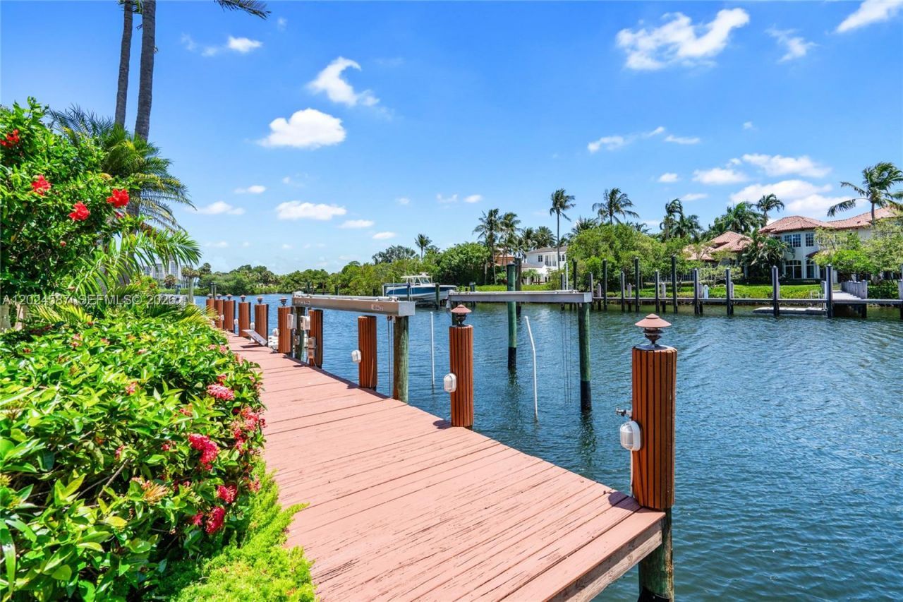 832 Harbour Isle Place , North Palm Beach, FL 33410 Photo