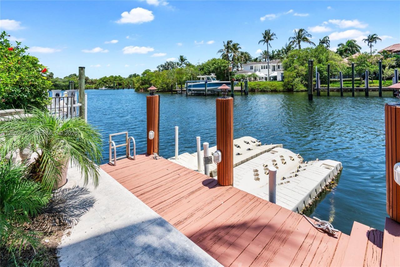 832 Harbour Isle Place , North Palm Beach, FL 33410 Photo