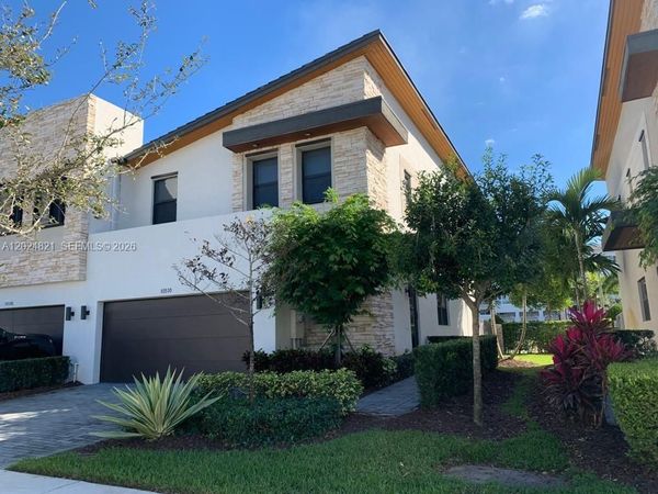 10510 NW 78th Ter, Unit 10510, Doral, FL 33178
