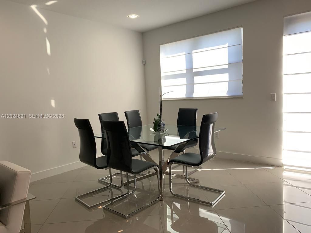 10510 NW 78th Ter, Unit 10510, Doral, FL 33178 Photo