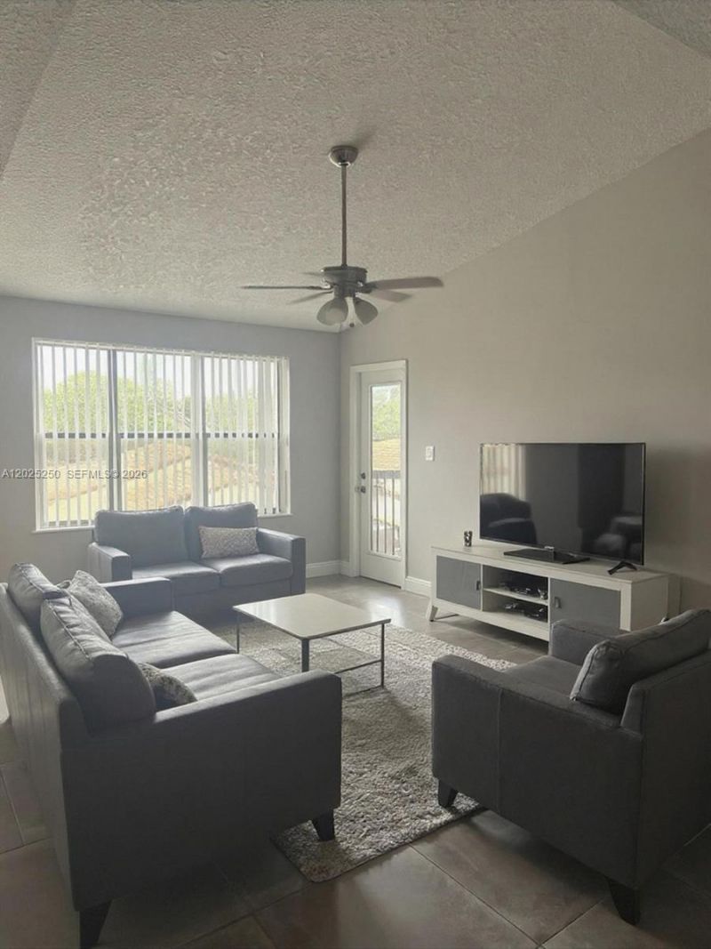 4521 W Mcnab Rd , Unit 30, Pompano Beach, FL 33069 Photo