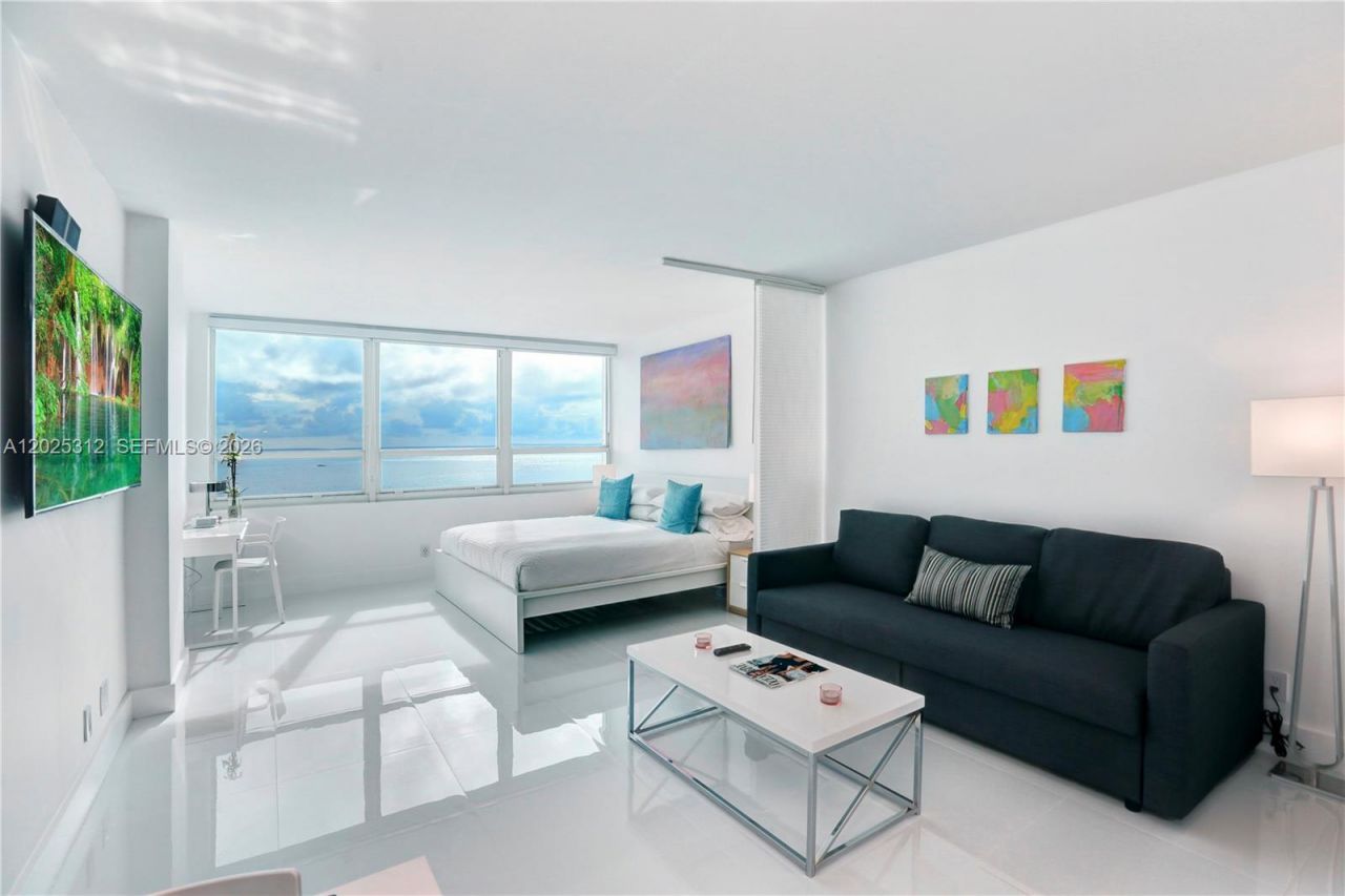 5445 Collins Ave, Unit 1232, Miami Beach, FL 33140 Photo