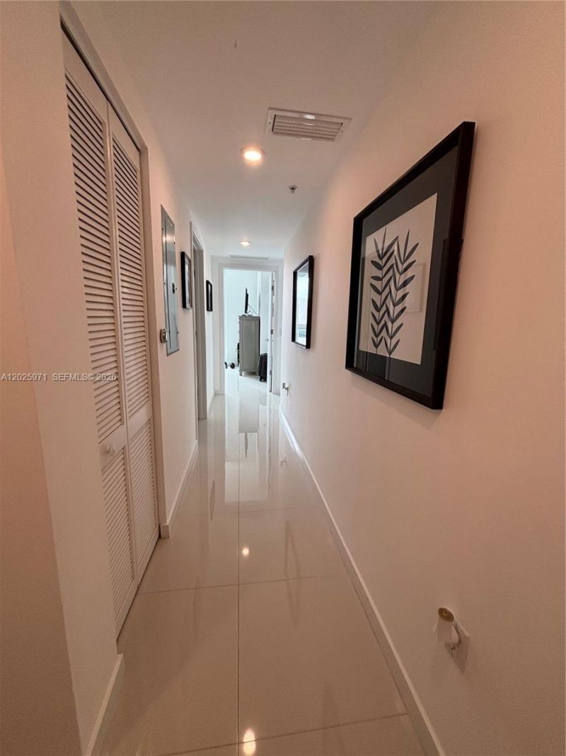 7875 NW 107th Ave , Unit 504, Doral, FL 33178 Photo