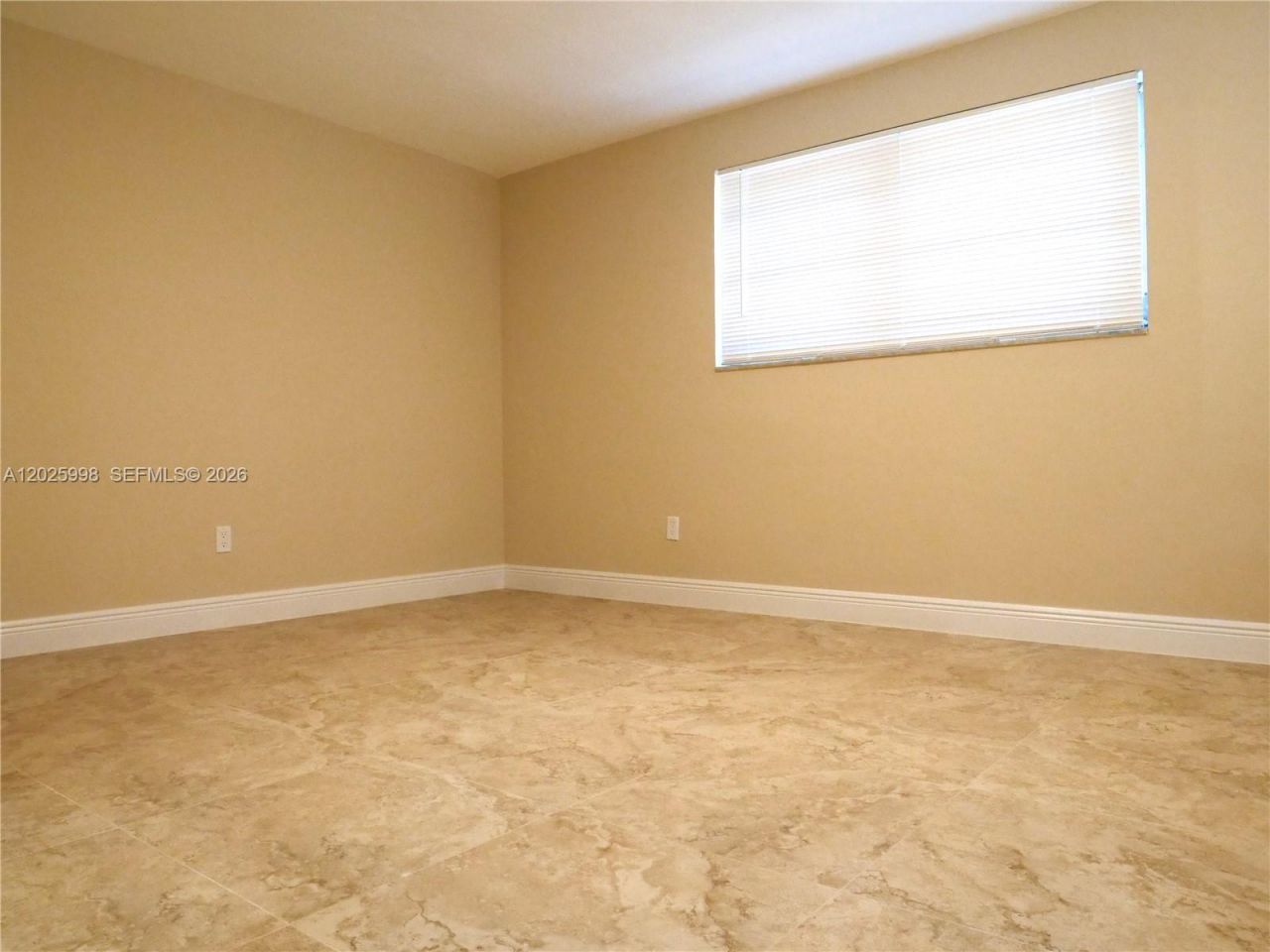 3926 Segovia St , Unit 3926, Coral Gables, FL 33134 Photo
