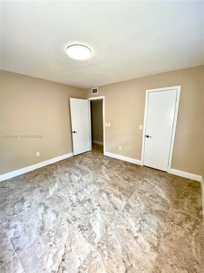 3926 Segovia St , Unit 3926, Coral Gables, FL 33134 Photo