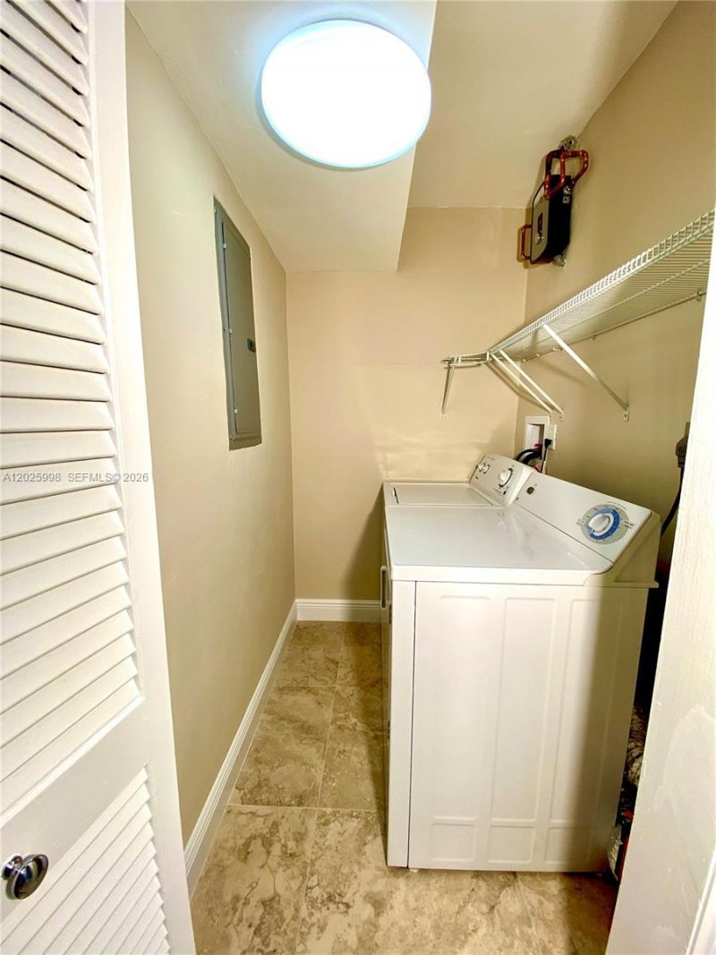 3926 Segovia St , Unit 3926, Coral Gables, FL 33134 Photo
