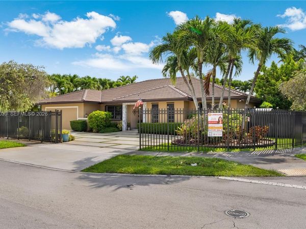 3591 SW 142nd Ave, Miami, FL 33175
