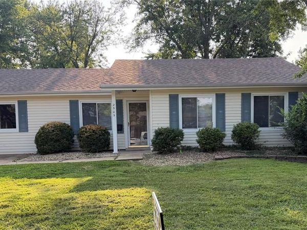 2505 Ambelwood Lane, O'Fallon, MO 63368