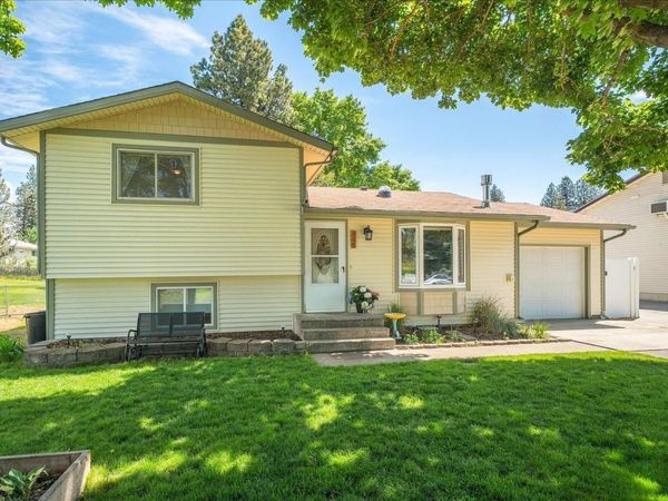 638 N Staples St, Medical Lake, WA 99022