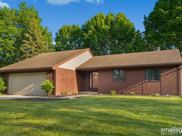 2290 Ancient Drive SW, Wyoming, MI 49519