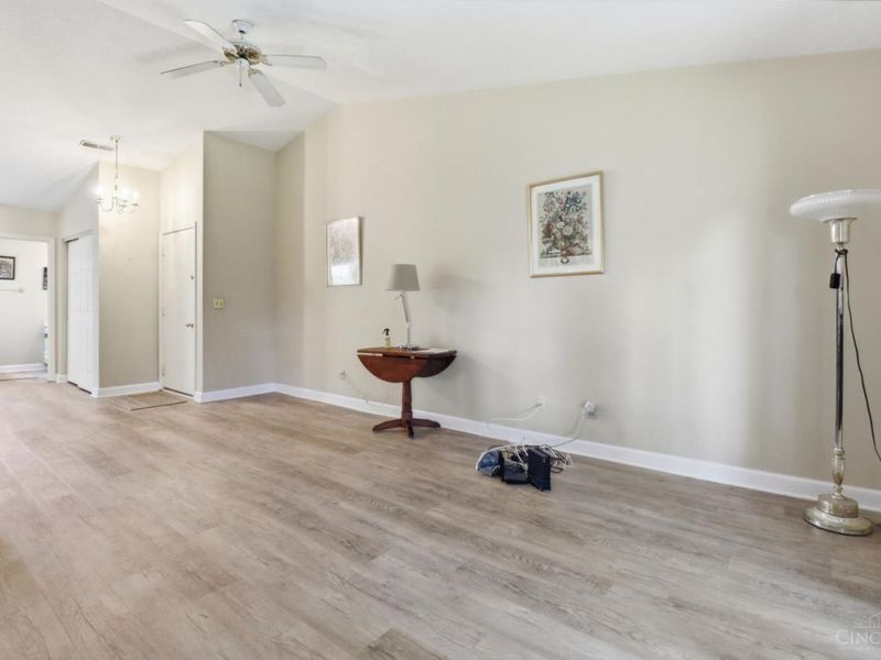1825 S Marshall Road, Unit I1, Middletown, OH 45044 Photo 10