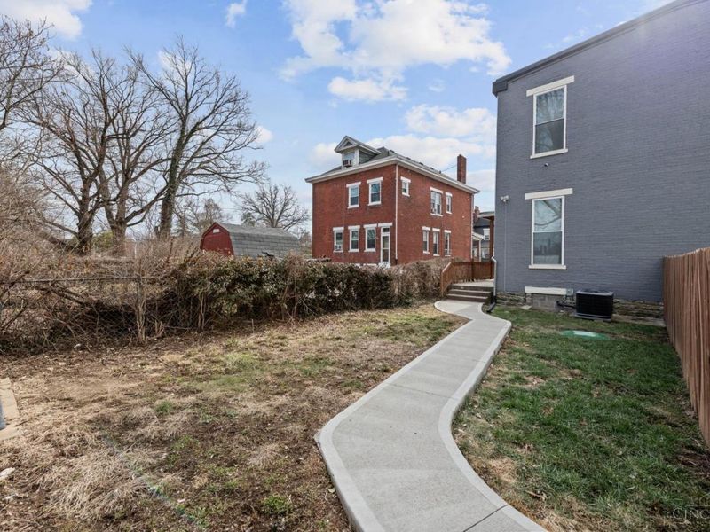 1648 Dauner Avenue, Unit B, Cincinnati, OH 45207 Photo 32
