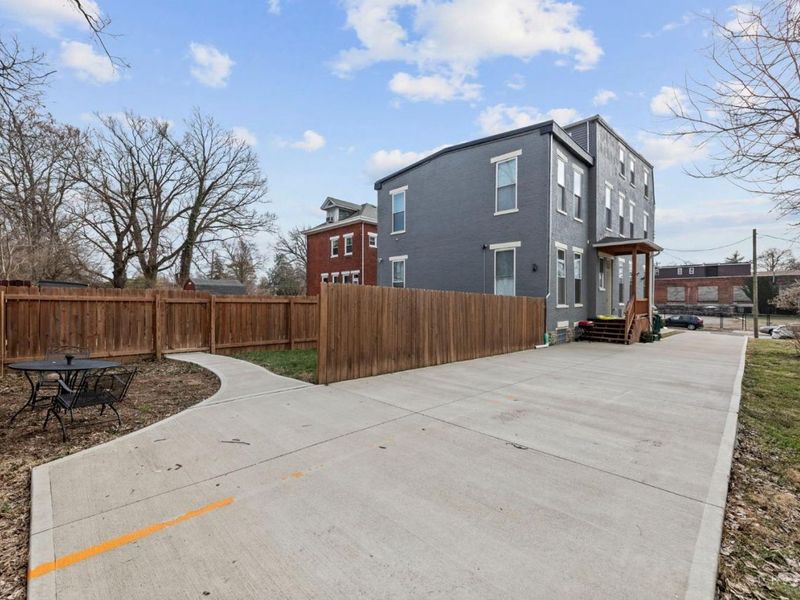 1648 Dauner Avenue, Unit B, Cincinnati, OH 45207 Photo 33