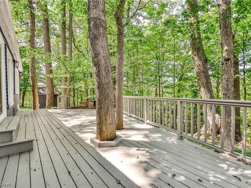 2531 Timberline Drive , Willoughby Hills, OH 44094 Photo 7