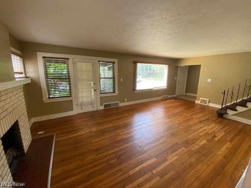 3917 Bluestone Road , Cleveland Heights, OH 44121 Photo 2