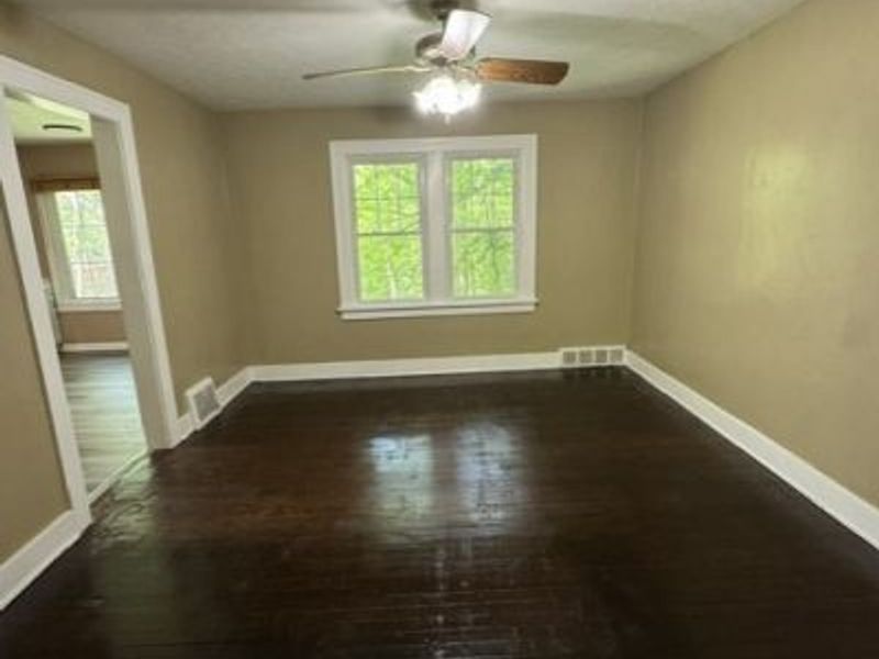3917 Bluestone Road , Cleveland Heights, OH 44121 Photo 3