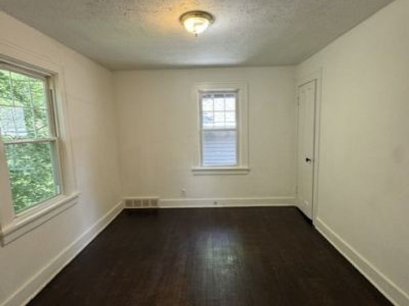 3917 Bluestone Road , Cleveland Heights, OH 44121 Photo 6