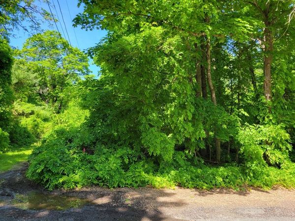 Lot 6 Daniels Rd, Charlton, MA 01507
