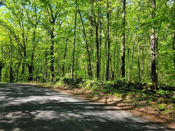 Lot 8 Daniels Rd, Charlton, MA 01507