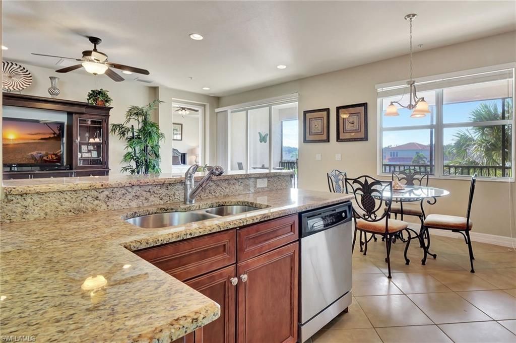6548 Monterey Pt, Unit 204, Naples, FL 34105 Photo