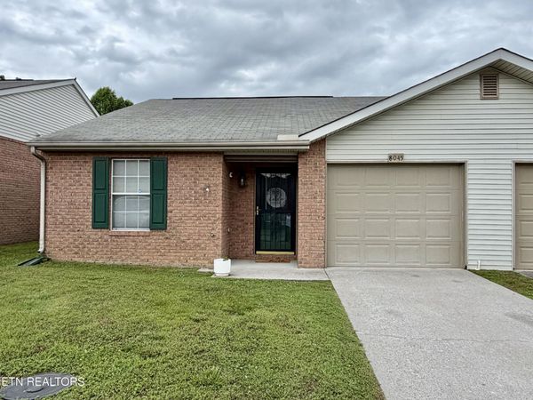 8045 Stablegate Way, Powell, TN 37849