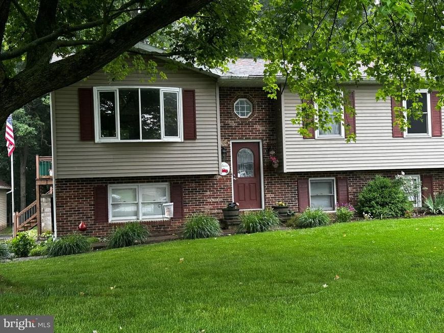 39 Valerie Drive , Elizabethtown, PA 17022 Main Photo