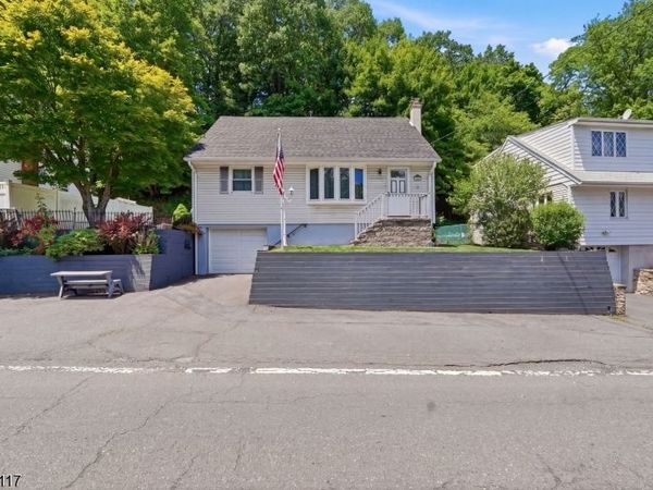 468 Rifle Camp Rd, Woodland Park, NJ 07424