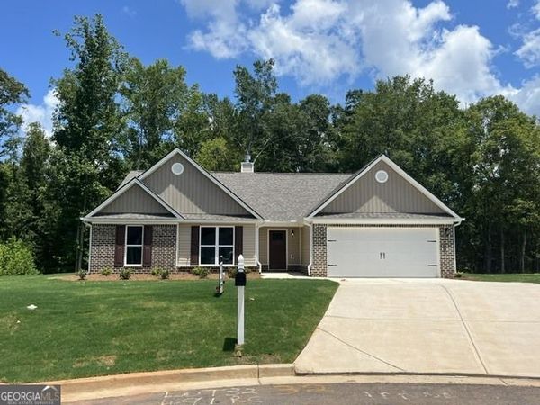 491 Riley Circle NW, Milledgeville, GA 31061