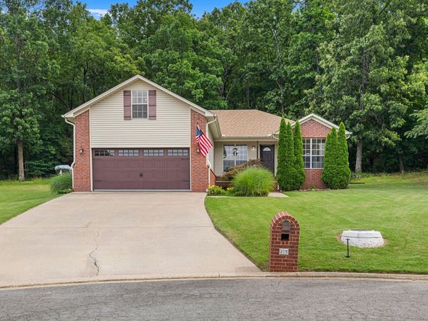 15 Barberry Cove , Cabot, AR 72023