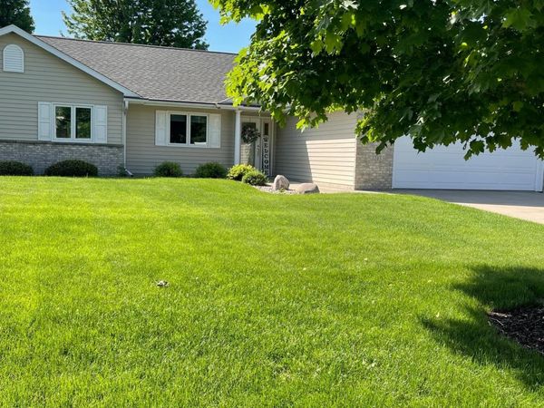 1205 26th Street SW, Austin, MN 55912