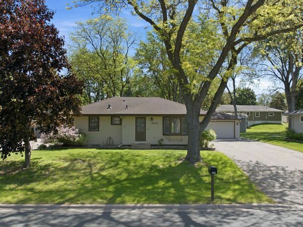 5900 Ensign Avenue N, New Hope, MN 55428