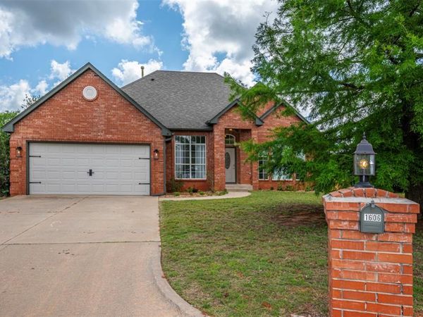 1606 Silver Oak Drive, Blanchard, OK 73010