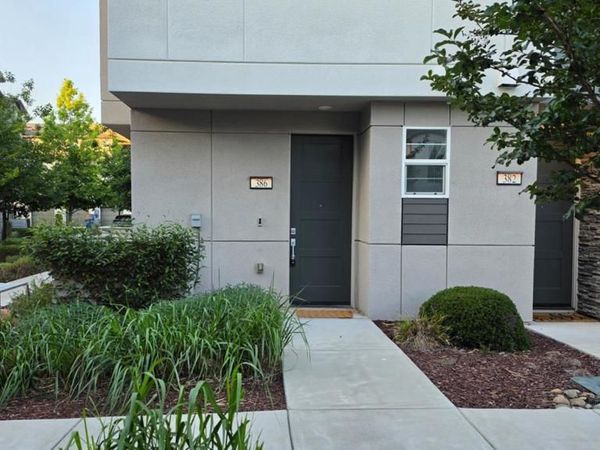 386 Rhythm Lane, Hayward, CA 94544