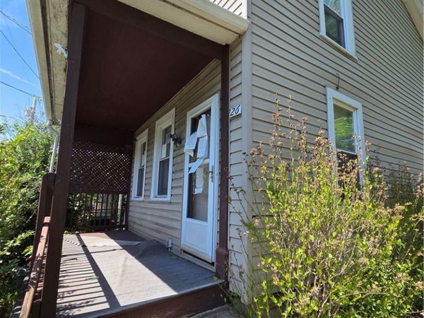 26 Miller St, Latrobe, PA 15650
