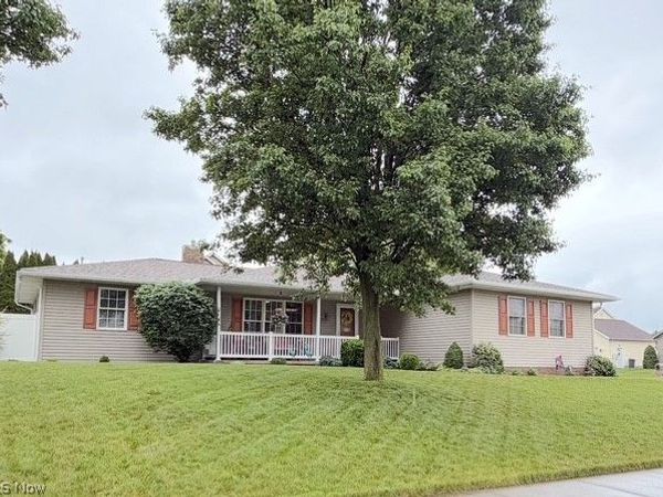 1481 3rd Street SE, New Philadelphia, OH 44663